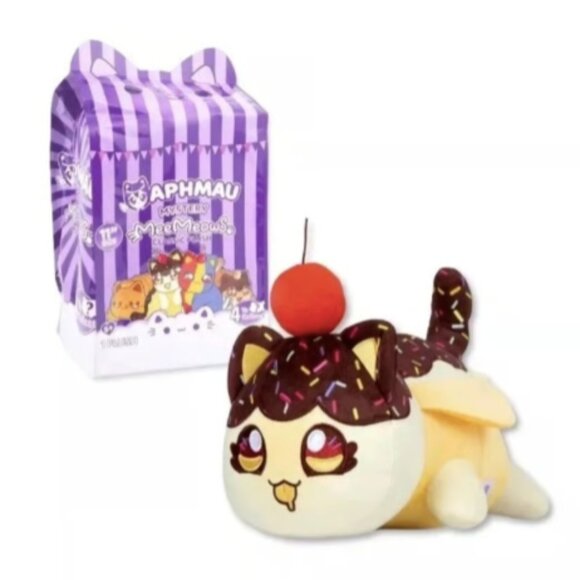 Aphmau MeeMeows Litter 7 Carnival Treats Confirmed Chocolate Dipped Banana - Picture 1 of 3
